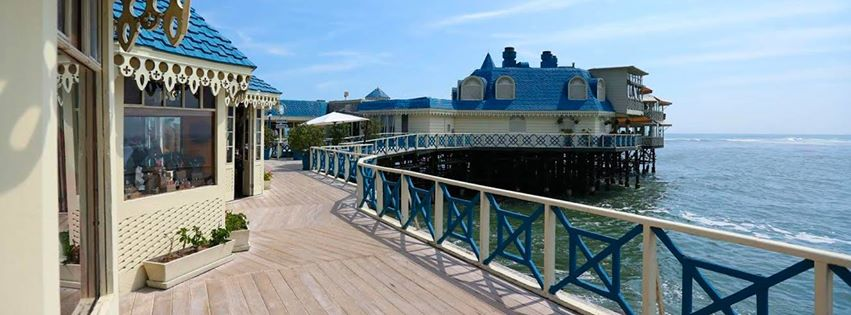 Rosa Náutica, restaurant perched on a pier with ocean views, Lima Peru