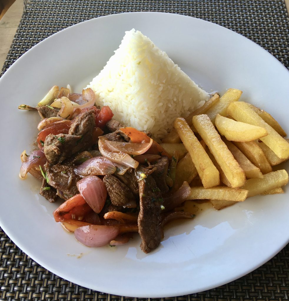 Lomo Saltado Family Restaurant Luz Del Mar