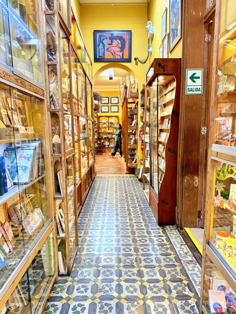 Dédalo art gallery in barranco lima peru