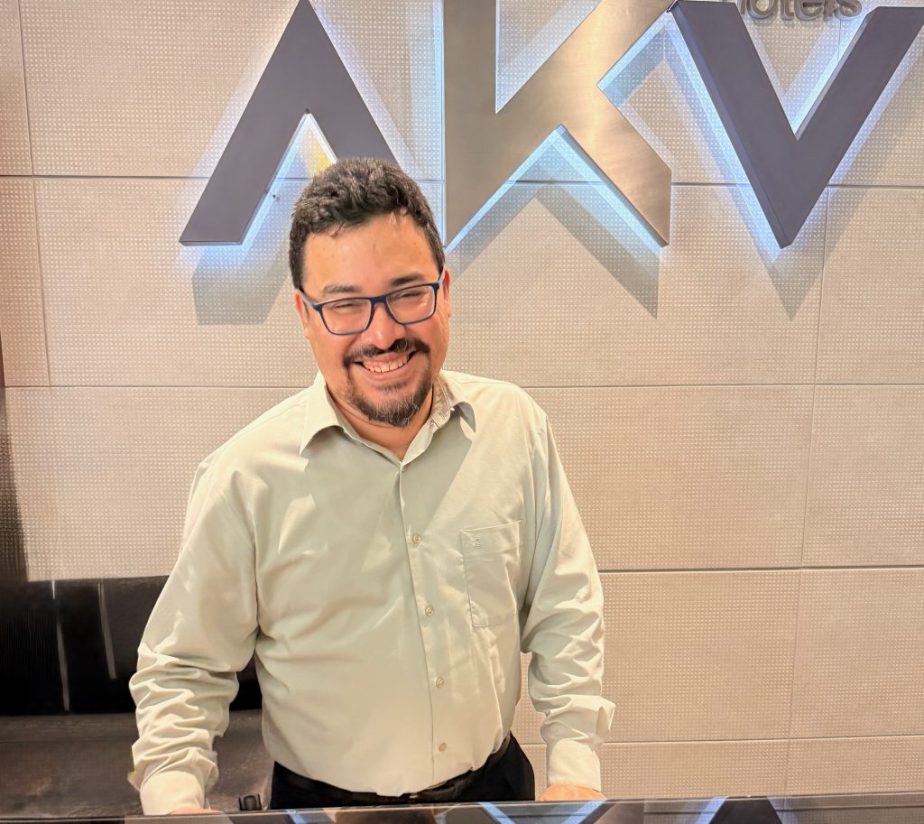 Front desk manager at AKU