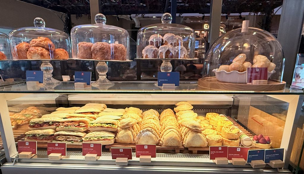 La Bonbonniere bakery