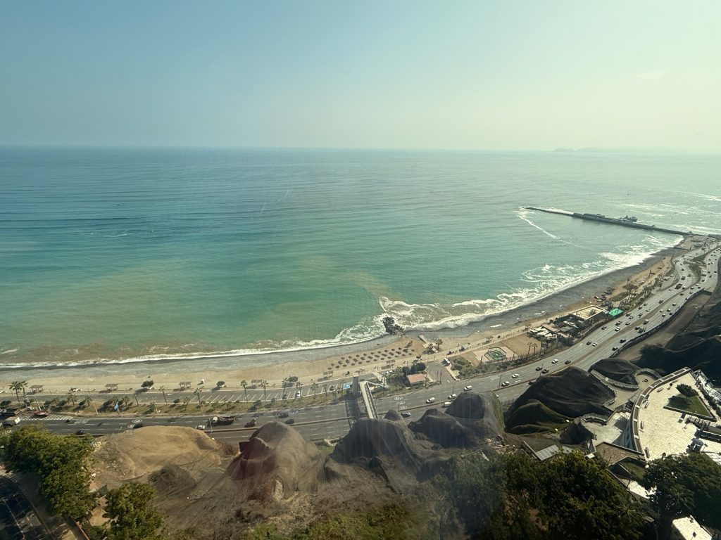 coastal view from The Intercontinental Club Floor in lima