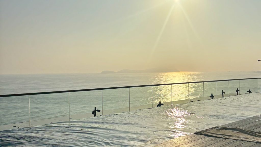 oceanview pool deck at InterContinental Real Lima Miraflores